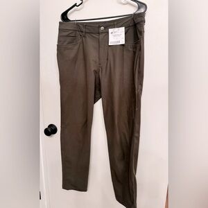 Lululemon ABC Pant (Size 33)